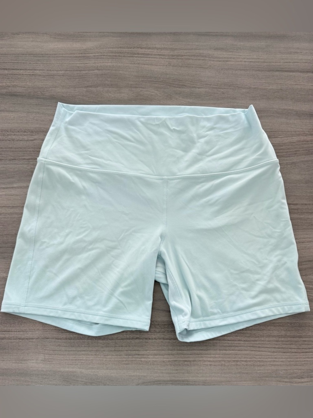 lululemon Align™ High-Rise
Short 6"